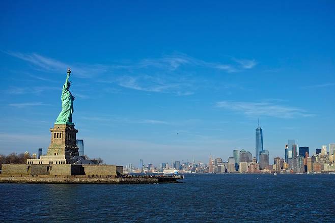 [출처 아이클릭아트]