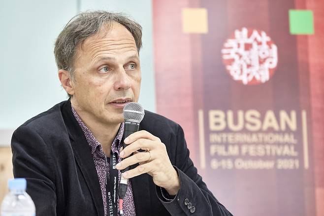 Denis Dercourt speaks during press conference organized by the 26th Busan International Film Festival at the Busan Cinema Center on Friday. (BIFF)