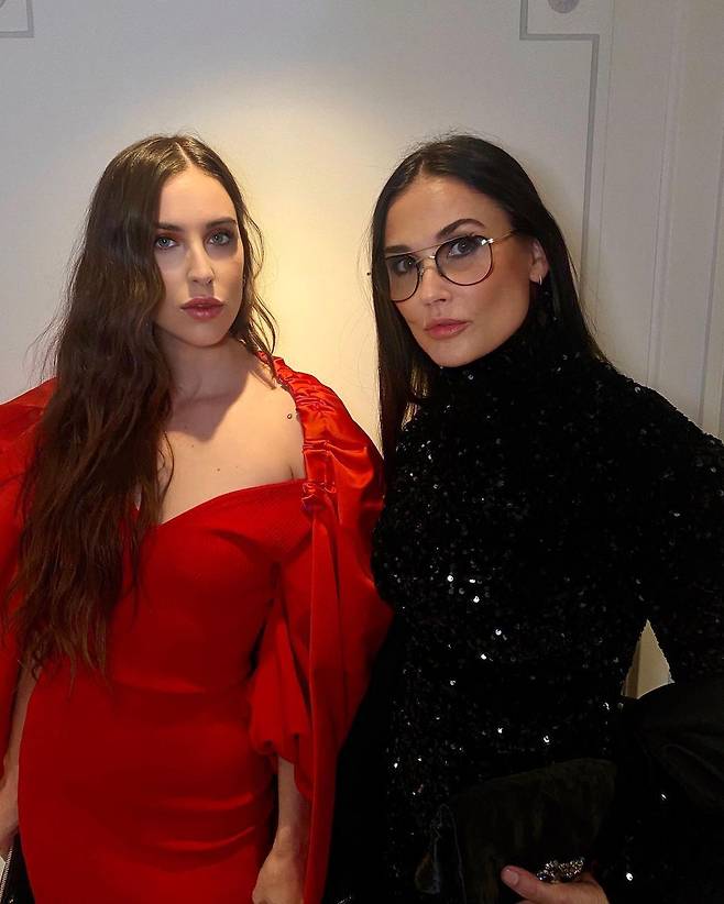 스카우트 라루 윌리스(왼쪽), 데미 무어/ 사진=데미 무어 인스타그램© 뉴스1