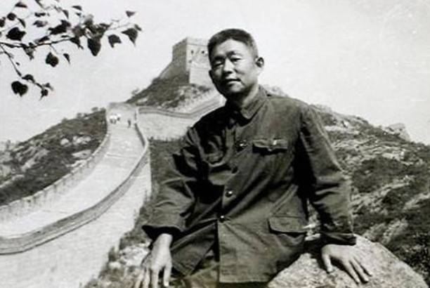 만리장성과 정율성 선생 (출처: 중국 신문망)