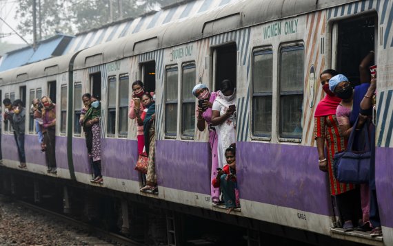 인도의 열차 안에서 8명의 남성이 여성 1명을 집단 강간하는 사건이 발생했다.(사진은 기사와 직접적인 연관이 없음.) /사진=AP뉴시스