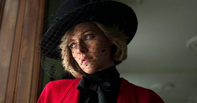 영화 〈스펜서〉