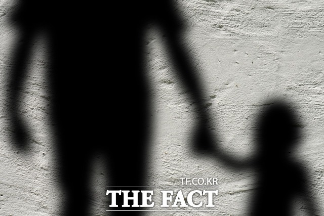 경기남부경찰청 여성청소년범죄수사대는 성폭력범죄의 처벌 등에 관한 특례법 위반 혐의로 60대 남성 A씨를 불구속 입건했다고 15일 밝혔다. /픽사베이