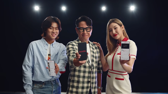 (왼쪽부터) 가수 이무진, 윤종신, 선미 / 사진 = 유튜브 '뮤직카우' 캡처