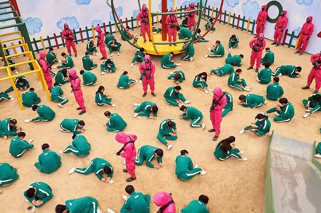 넷플릭스 드라마 '오징어 게임' 속 장면. / 사진=넷플릭스