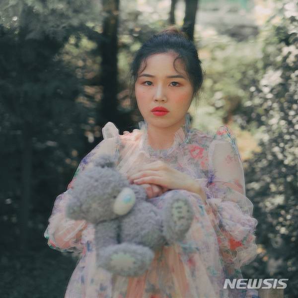[서울=뉴시스]송희진 2021.10.15.(사진=블렌딩 제공 ) photo@newsis.com*재판매 및 DB 금지