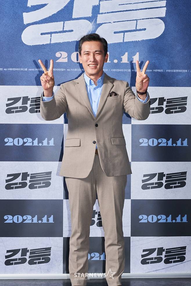 유오성 '때로는 깜찍하게'[★포토]