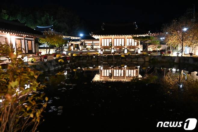 육영수 여사 생가 야경.© 뉴스1