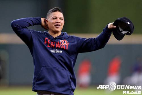 베이커 감독은 상대 코치 윌 베나블을 차기 감독감이라며 칭찬했다. 사진=ⓒAFPBBNews = News1