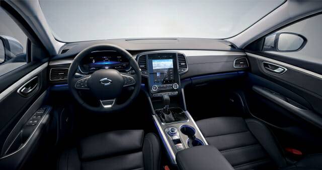 르노삼성 2022년형 SM6 실내