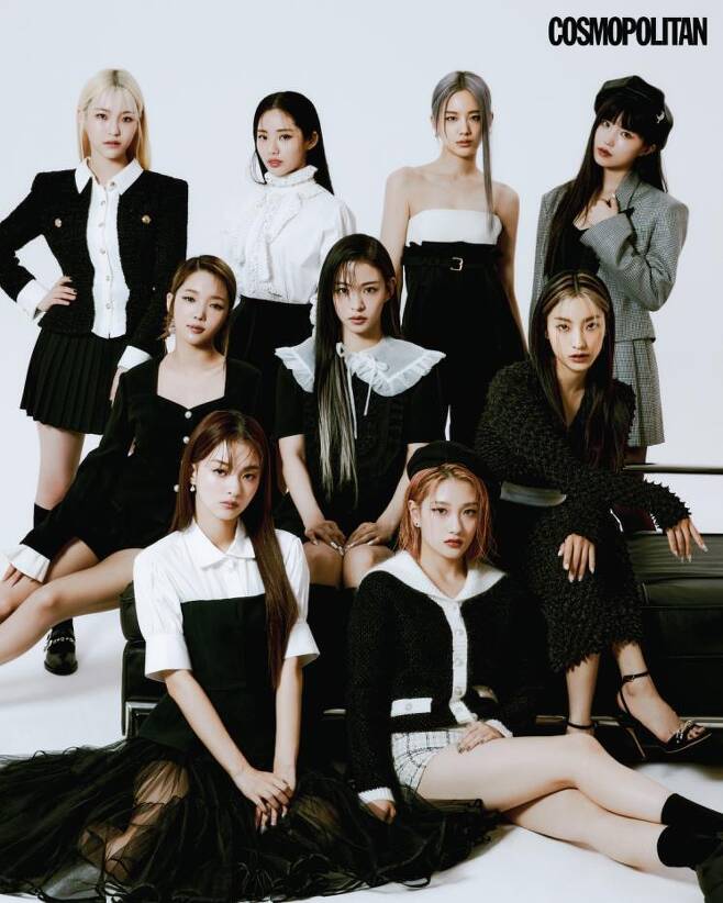 9 girls who have successfully completed their special single album Talk & Talk recently, and # Fromis 9s complete digital picture will be released. It is becoming the fourth generation representative idol by certifying the first place of music broadcasting and the reverse of the previous title song.A pretty girl next to a pretty girl who is expected more in the future, the complete picture of the proms (but with a little chic ...) can be found on the website!Please expect special Talk & Talk performance video and personal picture cut of the proms to be released soon!