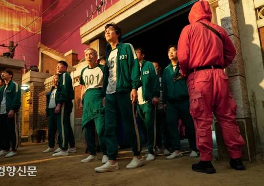 A scene from Squid Game. Director Hwang Dong-hyuk who wrote the script and directed the drama, said he was deeply moved by Oh’s performance of the old Buddhist monk in Kim Ki-duk’s film, Spring, Summer, Fall, Winter... and Spring, which was released in 2003. He had Oh Young-soo in mind for the role of Oh Il-nam early on while preparing for Squid Game. Courtesy of Netflix