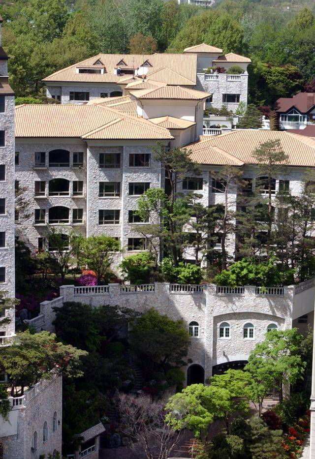 서울 서초구의 고급 연립주택 트라움하우스 5차. 한국일보 자료사진