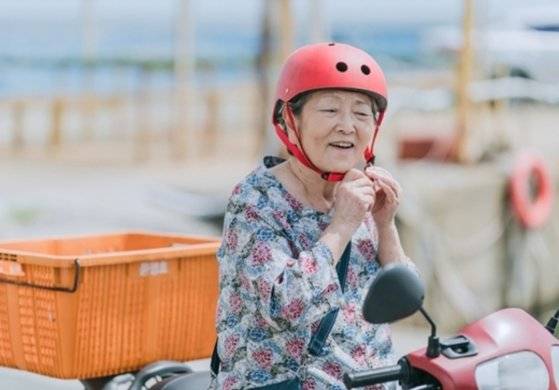 '갯마을 차차차'에서 김감리 할머니 역의 김영옥 [사진 에스피드림엔터테인먼트]