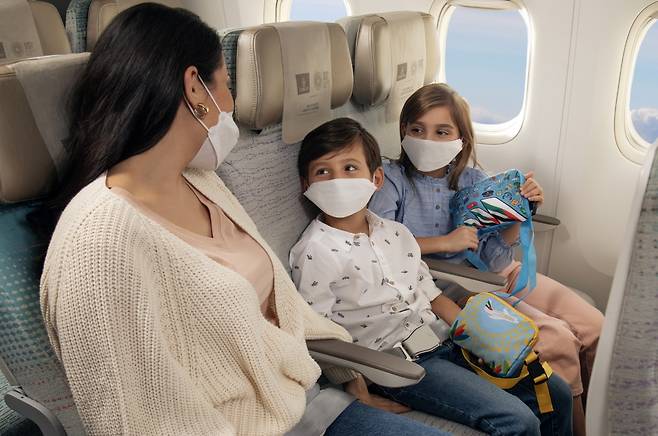 두바이엑스포 파트너인 에미레이트 항공이 가족단위 여행객들에게 특전을 마련했다.
