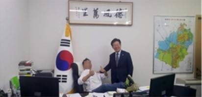 과거 성남시장 집무실 사진 [열린캠프 네이버 블로그 캡처]