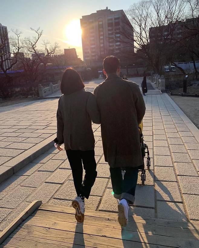 정승민 & 장윤주