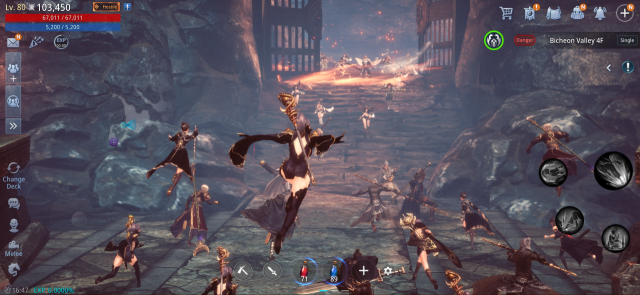 미르4 플레이 장면/사진제공=위메이드