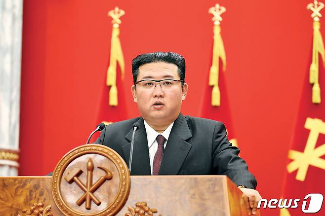 (평양 노동신문=뉴스1) = 북한 김정은 노동당 총비서가 10일 당 창건 76주년 기념일을 맞아 기념강연회를 열었다고 당 기관지 노동신문이 11일 보도했다. (본문과 관련없음) [국내에서만 사용가능. 재배포 금지. DB 금지. For Use Only in the Republic of Korea. Redistribution Prohibited] rodongphoto@news1.kr