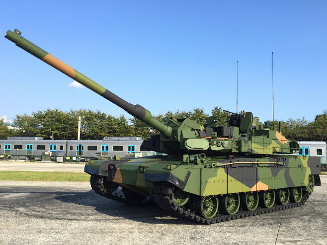 우리 육군이 운용중인 K2 전차를 기반으로 개발된 K2-NO는 우선 노르웨이 육군의 요구사항들이 반영되었다. 사진=현대로템