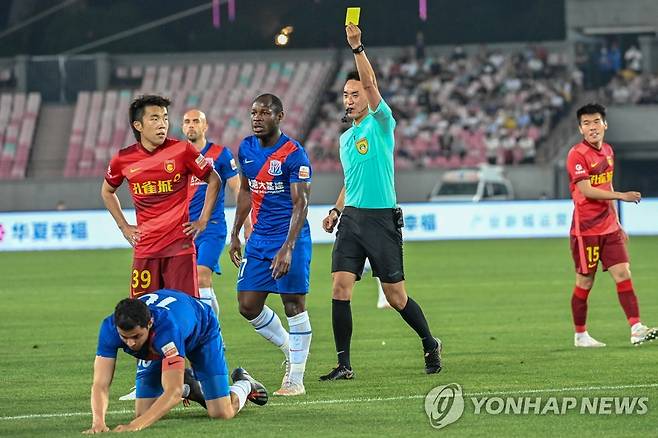 허베이와 상하이 선화 경기 장면 [신화=연합뉴스]