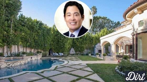 미국 부동산 전문매체 더트는 지난 26일 정용진 신세계그룹 부회장이 미국 로스앤젤레스 인근 고급 주택가 비버리힐스에 저택을 매입했다고 보도했다. [더트 캡처]