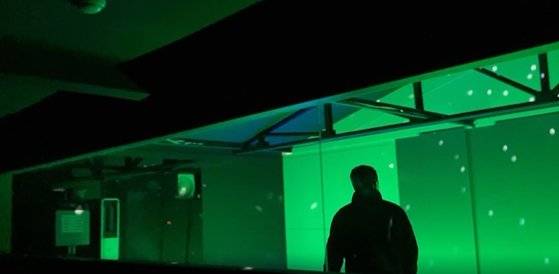 경찰이 지난 28일 서울 강남구에서 무허가 유흥주점 단속을 진행하고 있다. 수서경찰서 제공.