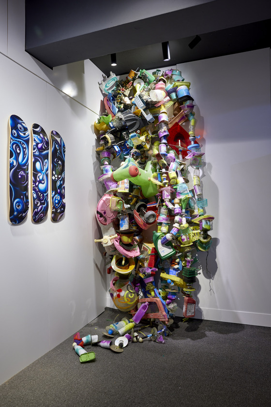 Scharf is determined to spread environmental awareness through his work, especially plastic consumption. [BAIK ART]