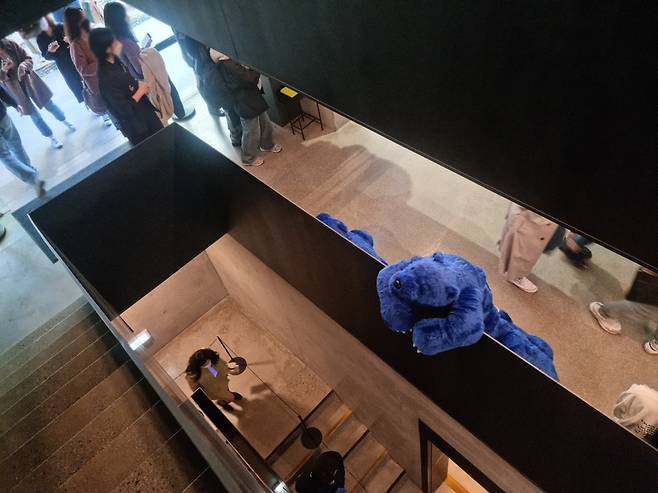 서울 강남구 신사동에 위치한 젠틀몬스터하우스 도산점. 김빛나 기자