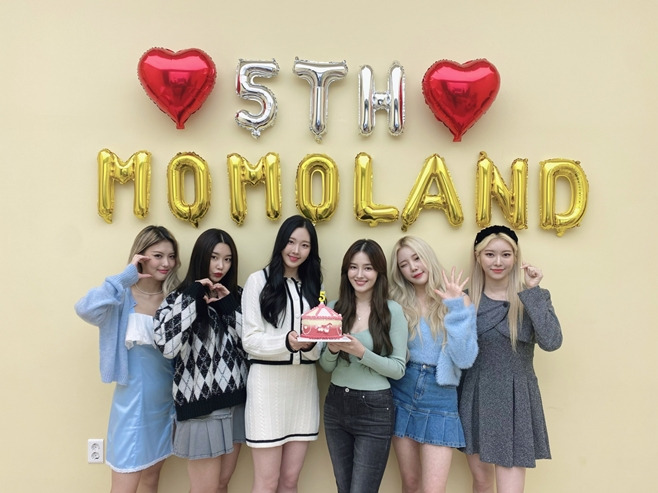 모모랜드