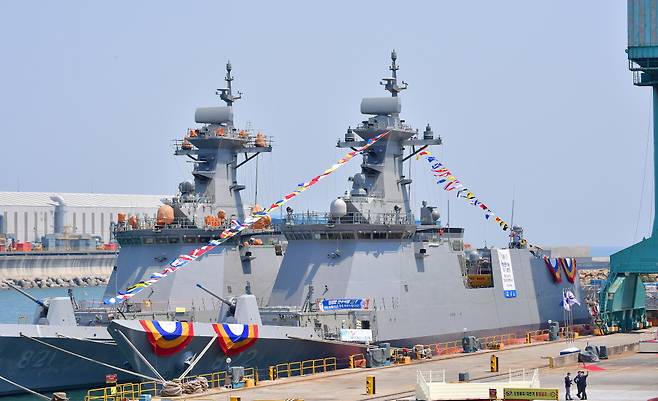 [사진 출처: 해군]