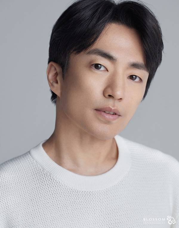 정문성 / 사진=블러썸 엔터테인먼트 제공