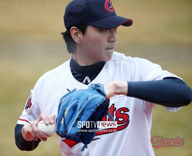 ▲ 롯데 우완투수 이승헌.