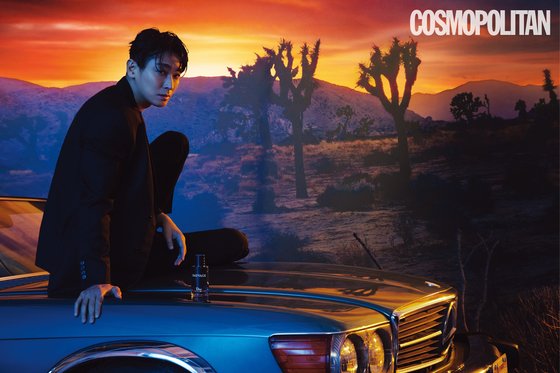 Actor Ju Ji-hoon released a picture of the December issue of fashion magazine Cosmopolitan on the 23rd.Ju Ji-hoon produced an exotic and mysterious appearance, emitting a bold and wild atmosphere in the vast land in the studio.The eyes that overwhelm the camera and the charismatic Atidus showed the perfect appearance that matches this concept.On the other hand, Ju Ji-hoon plays the role of Jirisan Ranger Kang Hyun-jo, which encompasses all-weather genres, from TVNs Toil drama Jirisan to the pleasant and humanism that creates a smile as well as mysterious tension.