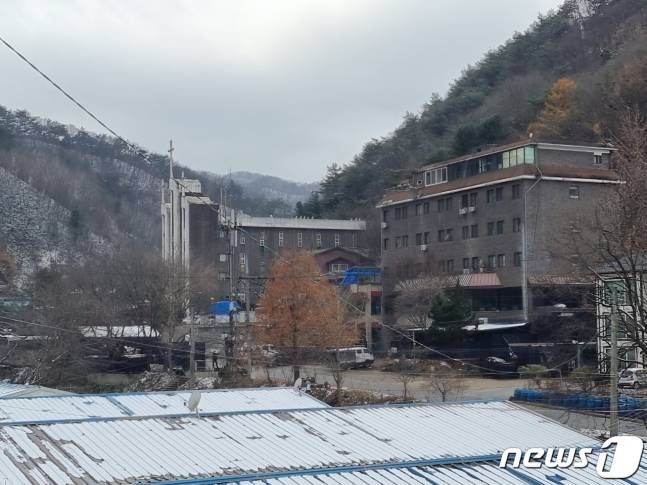 집단감염이 발생한 천안 광덕면의 한 마을은 주민 전체가 신도들로 공동 생활을 하고 있다. /사진=뉴스1