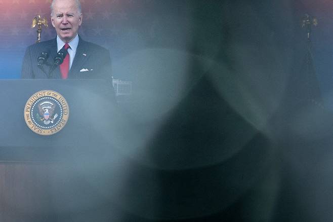 조 바이든 미국 대통령이 지난 23일(현지시간) 백악관 연설에서 전략비축유(SPR) 방출 계획에 대해 발언하고 있다. (사진=AFP 제공)
