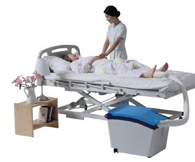 배설보조로봇/산업통상자원부 제공