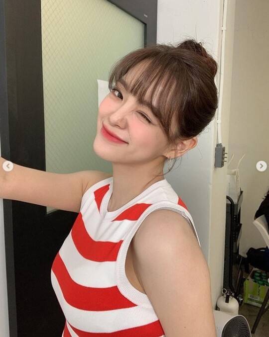 (사진=김세정 SNS)