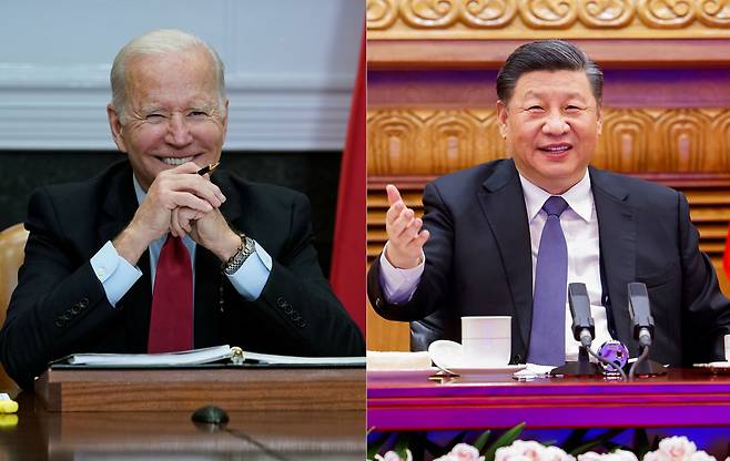 바이든 미국 대통령과 시진핑 중국 국가주석이 지난달 16일 화상정상회담을 갖고 있는 모습. /AP·신화 연합뉴스