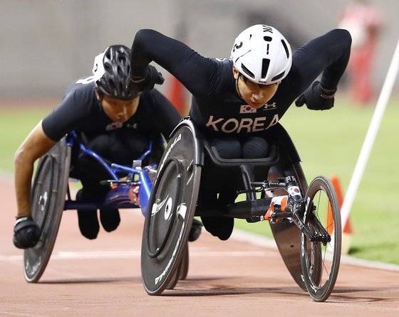 2021 바레인 아시아장애인청소년경기대회 육상 1500m에서 우승한 이종구. [사진 대한장애인체육회]