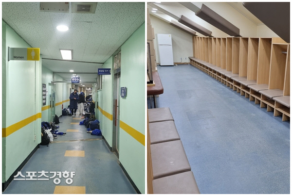 잠실구장 원정팀 편의시설이 달라진다. 사진은 원정라커룸이 비좁아 복도로 나와있는 삼성 선수들의 모습과 기존 라커룸.