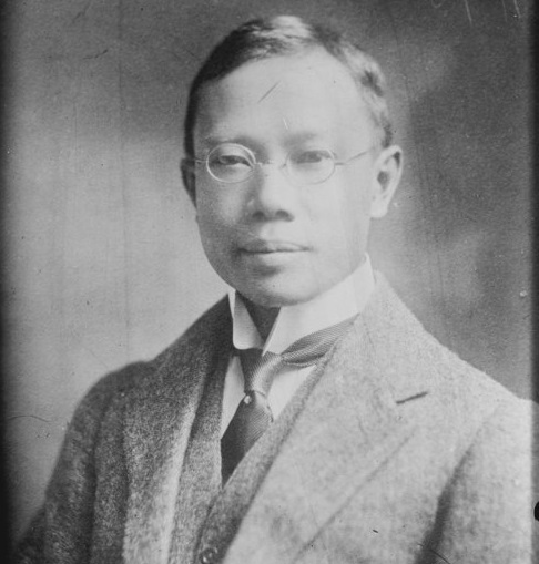 1910년, 세계 최초의 의료용 마스크를 개발한 중국 의사인 우롄더 박사의 모습.[이미지출처= 미국 의회도서관 홈페이지]