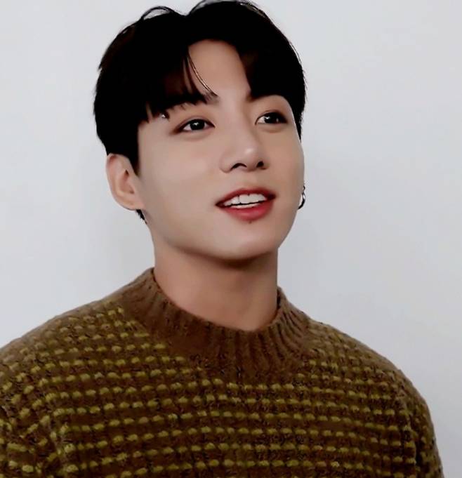 방탄소년단 정국, 산타 안믿게 된 사연 "수염에 눈 떠보니"