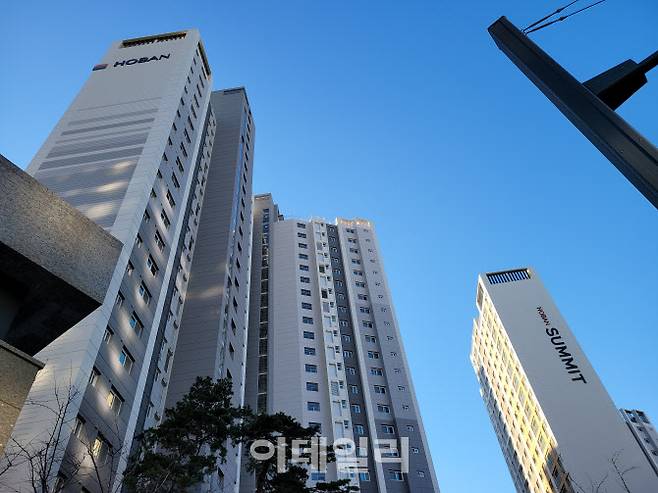 위례신도시에 위치한 위례호반써밋 아파트 단지. (사진=김나리기자)