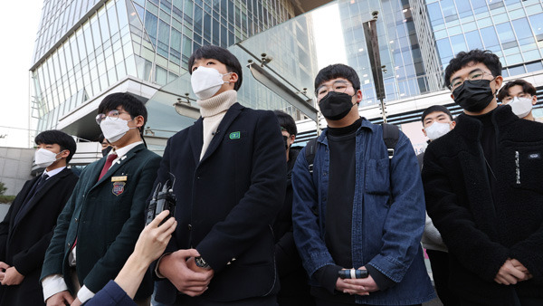 [사진 제공: 연합뉴스]