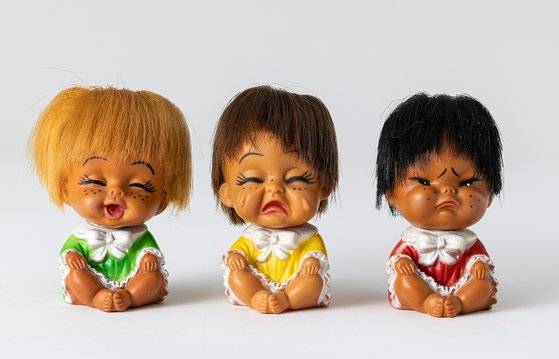 옛 구로공단 입주기업에서 생산한 못난이 인형 삼형제. . [사진 G밸리산업박물관]