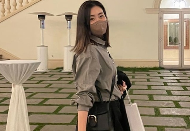 출산 후 행복한 모습 공개한 여배우 | 키노라이츠