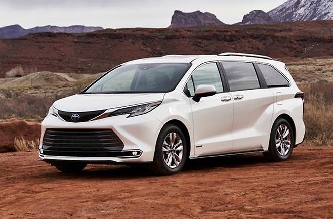 토요타 시에나 하이브리드 [사진출처=토요다]