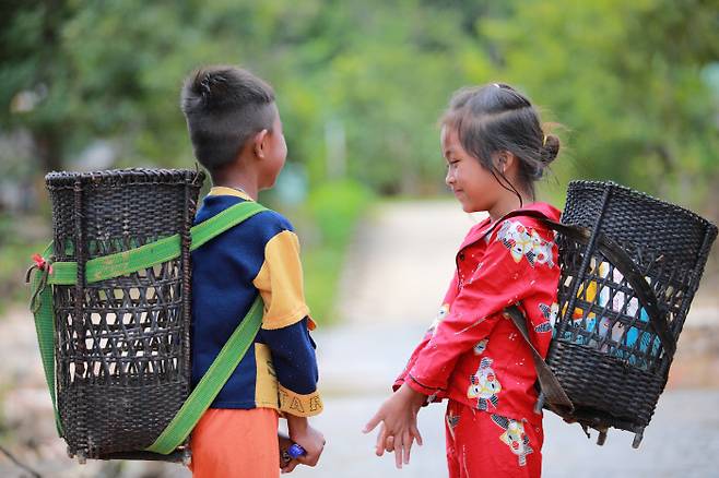 베트남 메콩강 유역 사는 어린이들. 사진 phan tam lam - anh. 피다 제공