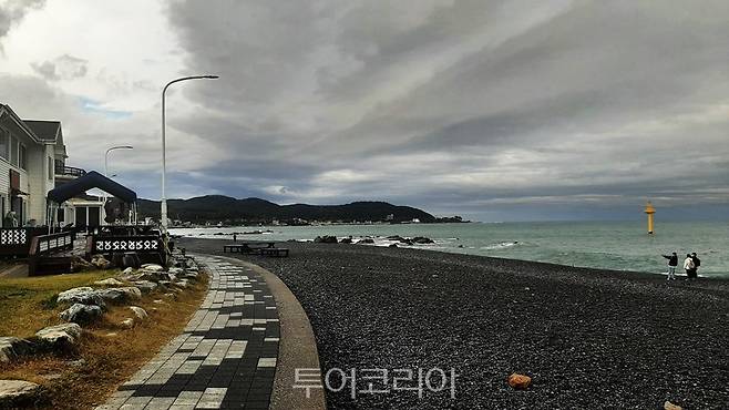 몽돌해수욕장